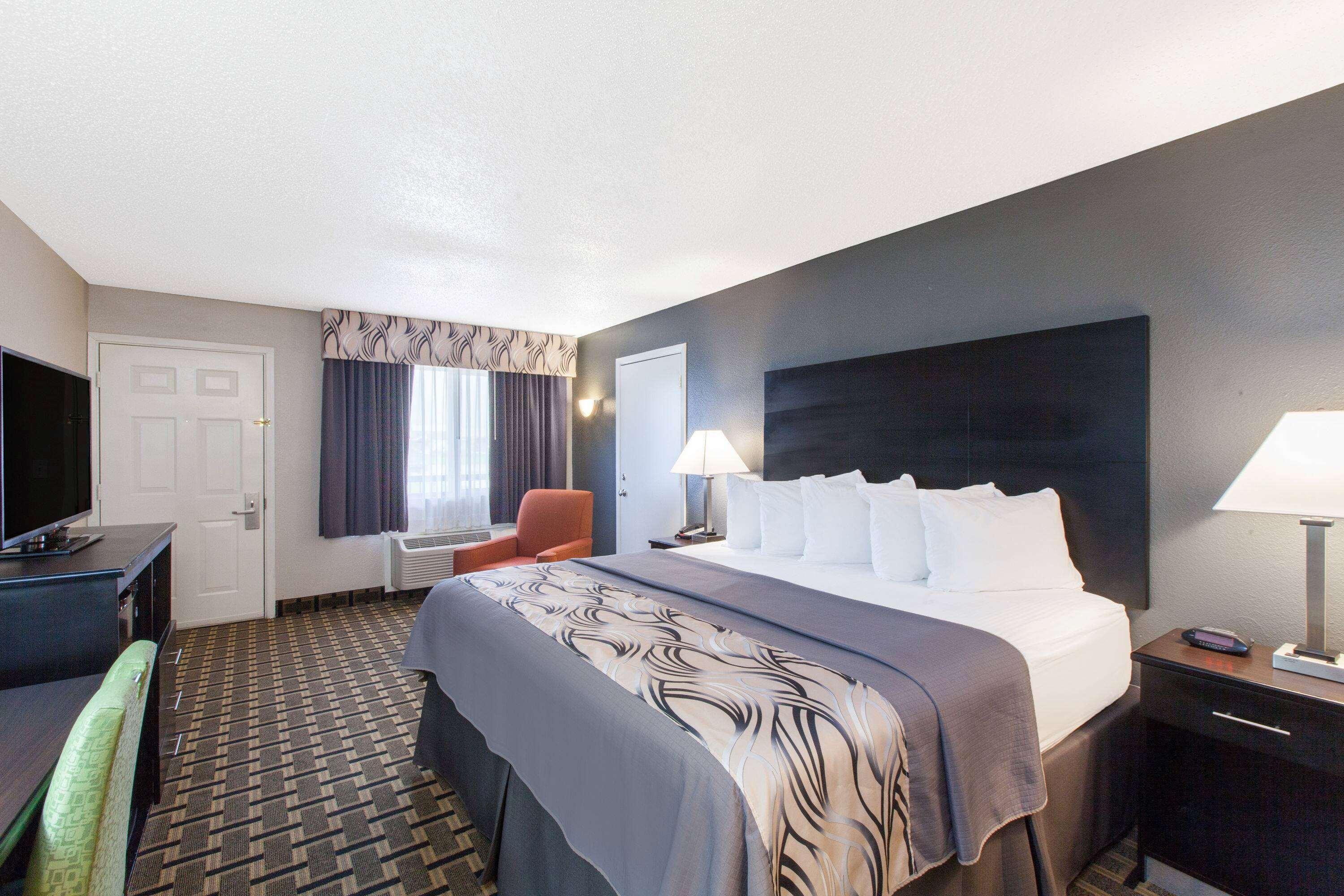Days Inn By Wyndham Ennis Extérieur photo