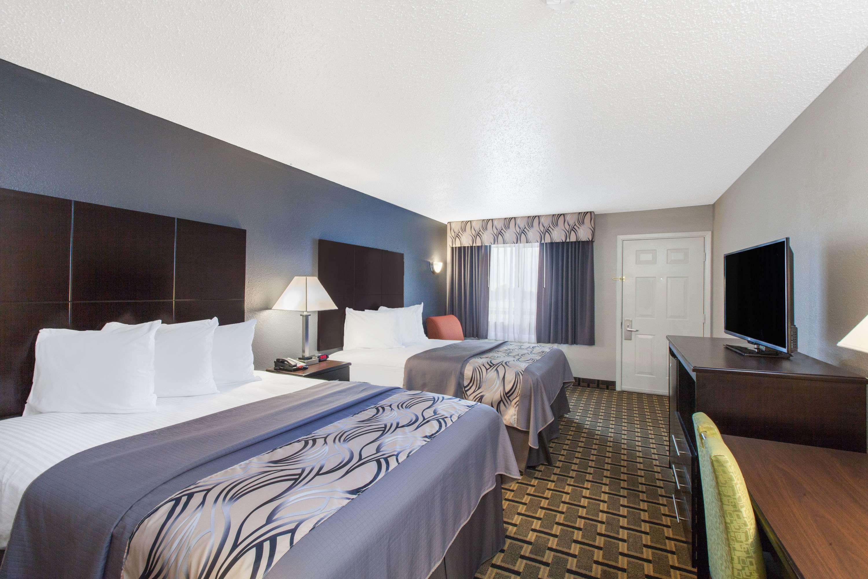 Days Inn By Wyndham Ennis Extérieur photo