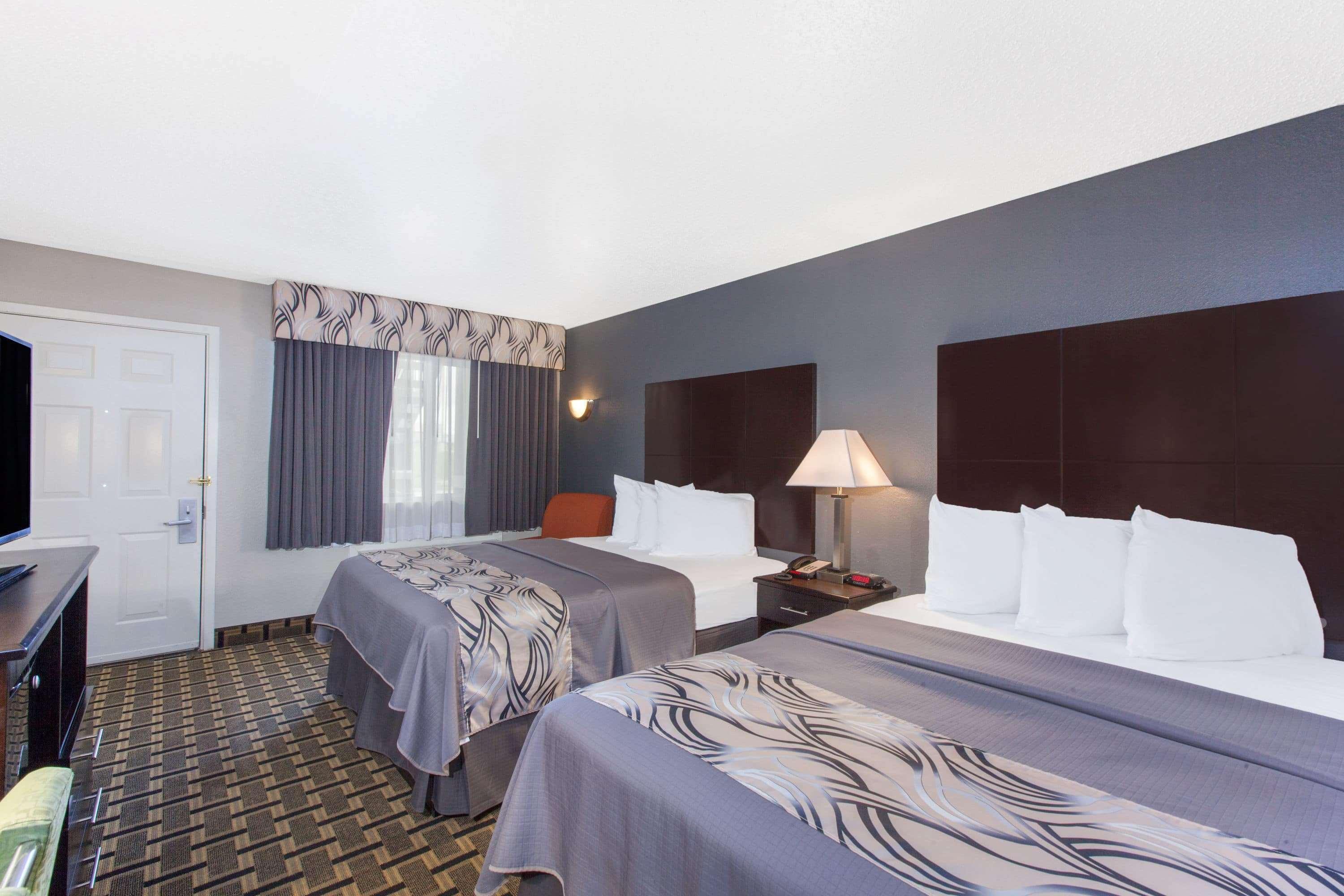 Days Inn By Wyndham Ennis Extérieur photo